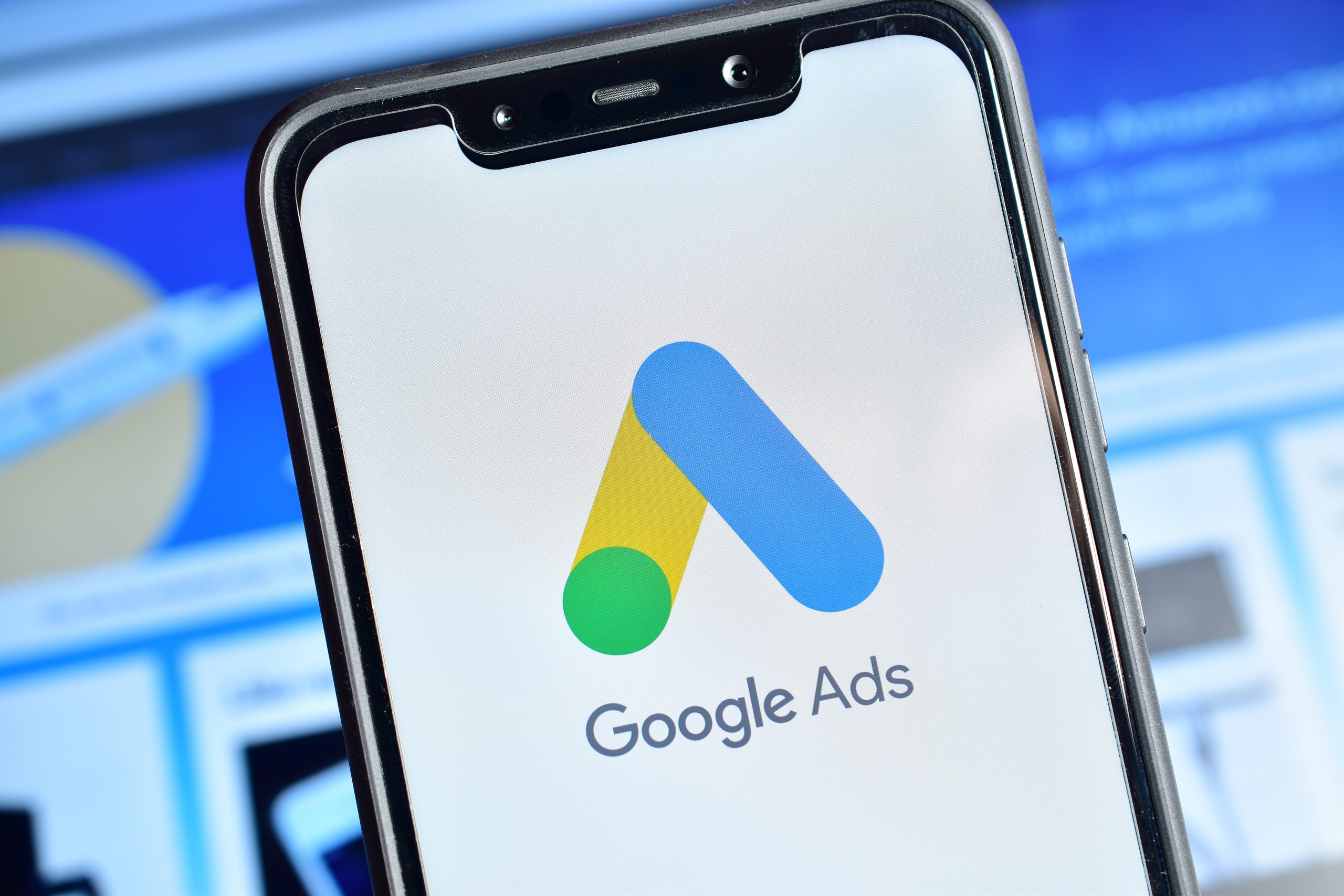 Read more about the article Google is making Lead Forms Available Across Channels